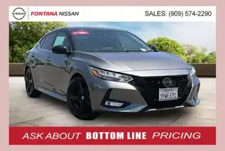 2023 Nissan Sentra SR CVT's photo