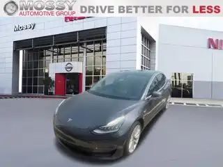 2019 Tesla Model 3 Standard Range's photo