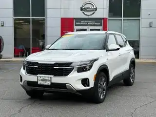 2024 Kia Seltos 2.0 LX AWD's photo
