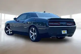 2016 Dodge Challenger R/T Shaker photo 4