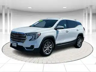 2024 GMC Terrain SLT FWD's photo