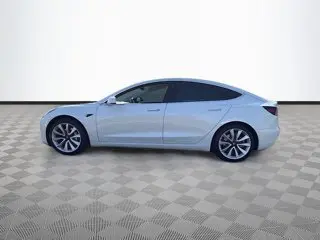 2019 Tesla Model 3 Standard Range Plus photo 4