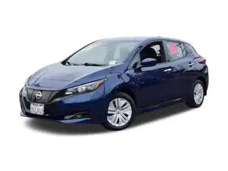2023 Nissan Leaf S's photo