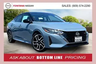2025 Nissan Sentra SR CVT's photo