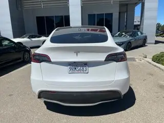 2025 Tesla Model Y Long Range Rear Wheel Drive photo 5