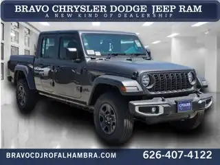 2026 Jeep Gladiator Sport Auto's photo