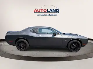 2018 Dodge Challenger GT photo 4
