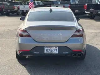 2023 Genesis G70 2.0T Standard photo 4