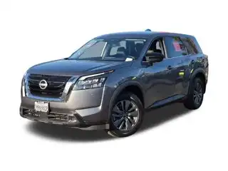 2024 Nissan Pathfinder S 2WD's photo