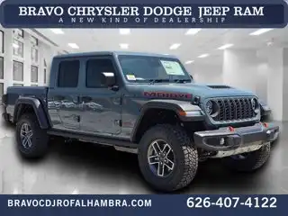 2026 Jeep Gladiator Mojave Auto's photo