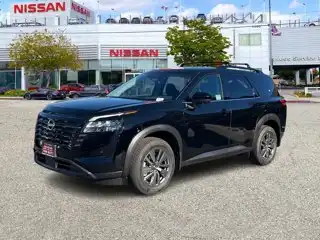 2026 Nissan Pathfinder SV 2WD's photo