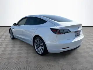 2019 Tesla Model 3 Standard Range Plus photo 5