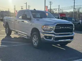 2024 RAM 3500 Big Horn 4X4 Crew Cab LWB's photo
