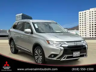 2020 Mitsubishi Outlander SEL FWD's photo