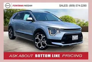 2023 Kia Niro SX Touring HEV's photo