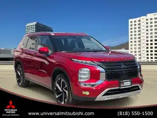 2023 Mitsubishi Outlander Plug-in Hybrid SE S-AWC's photo