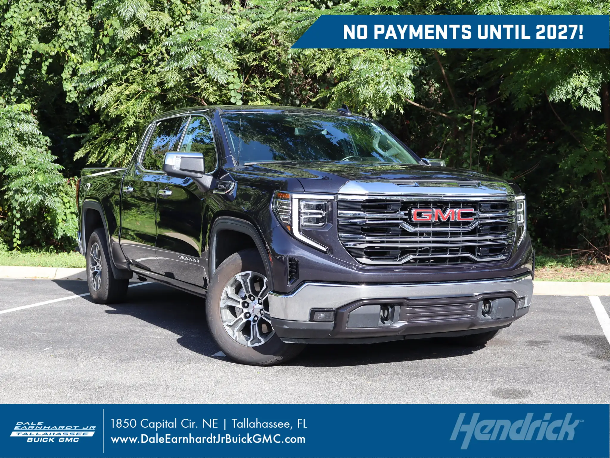 2025 GMC Sierra SLT 2WD Crew Cab Short Box's photo