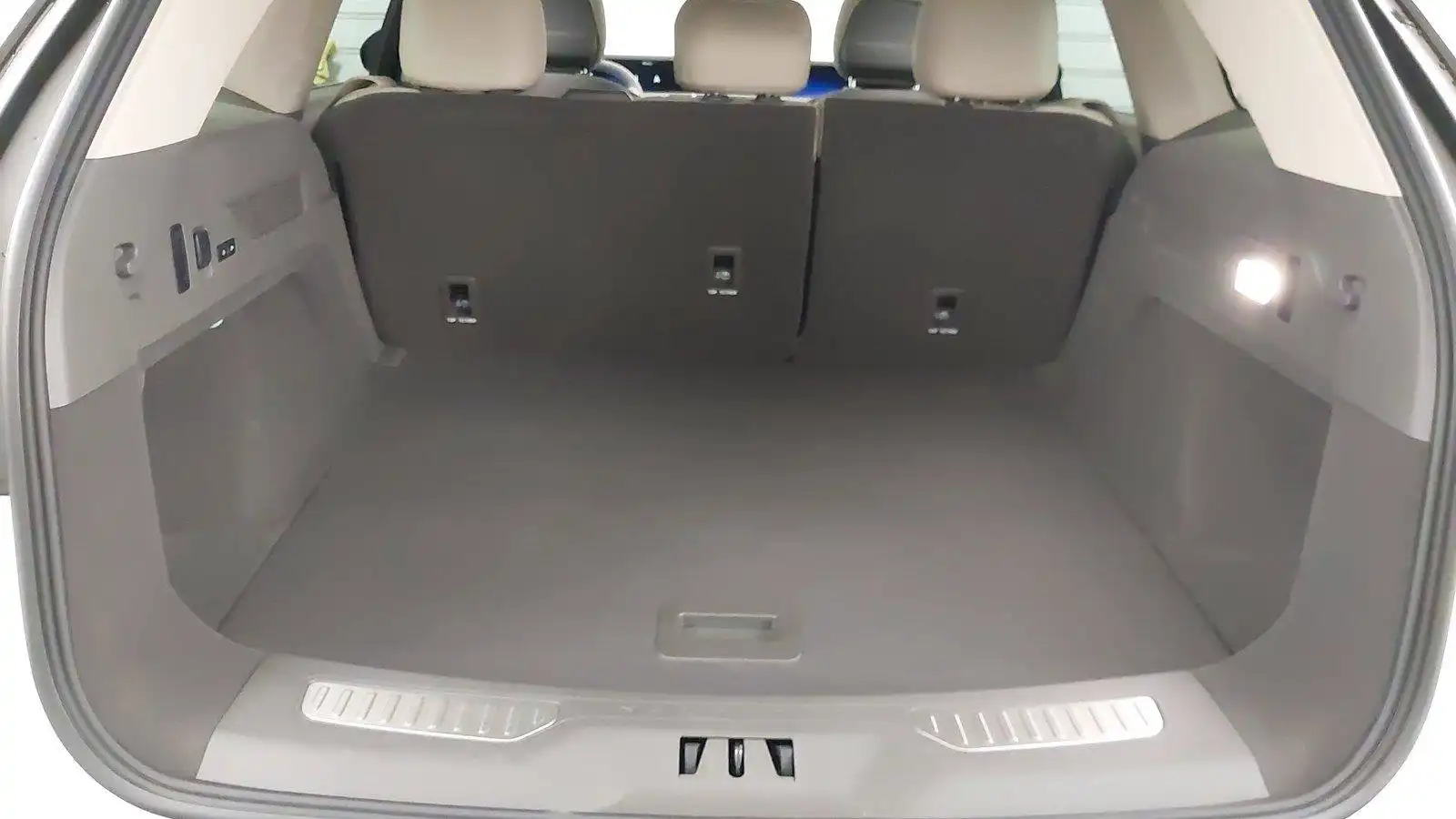 2025 Lincoln Nautilus Reserve AWD's photo