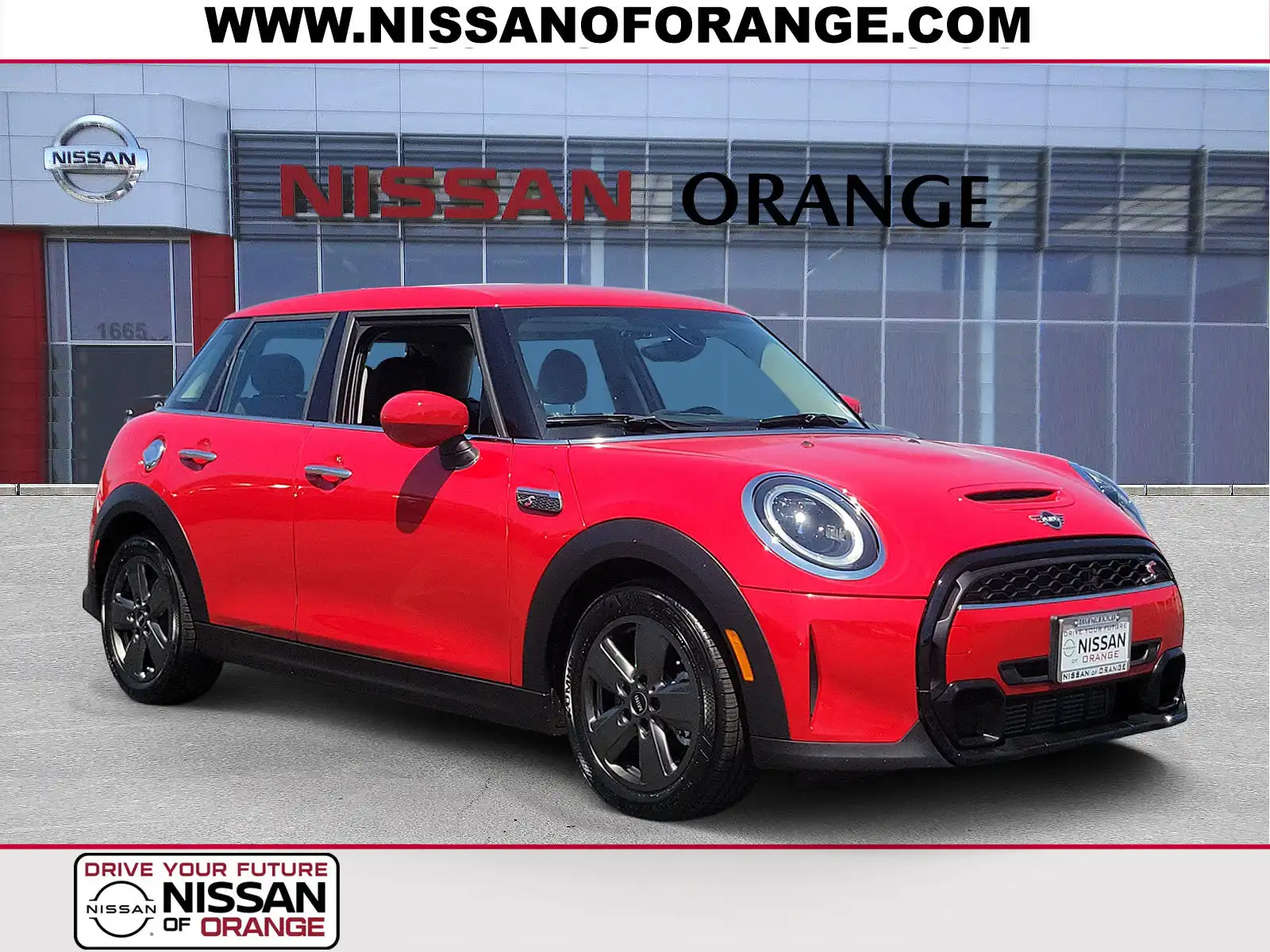 2024 MINI Hardtop Cooper S's photo