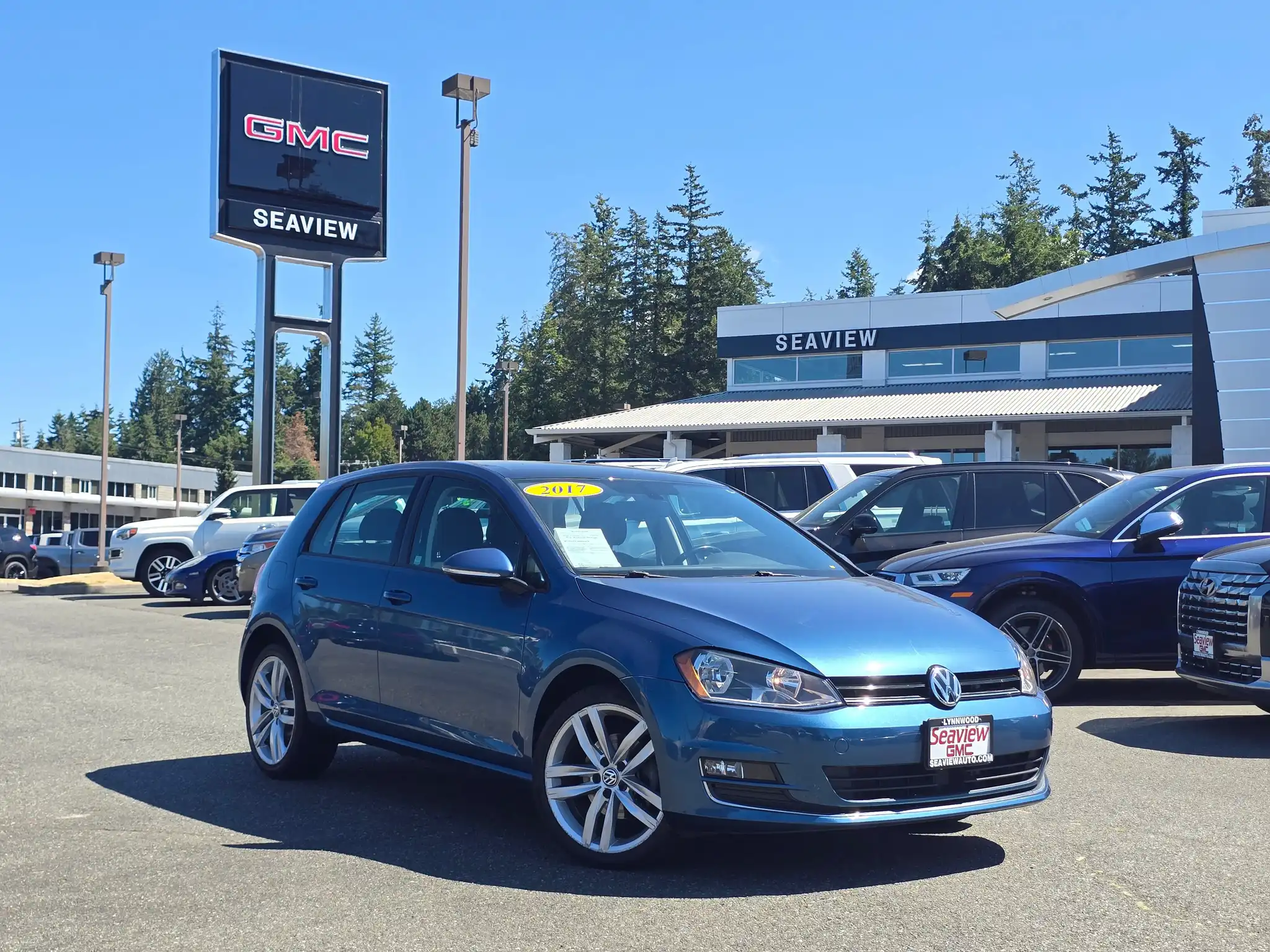 2017 Volkswagen Golf TSI SEL 4-Door Auto's photo