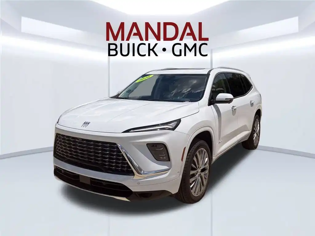2026 Buick Enclave Avenir's photo