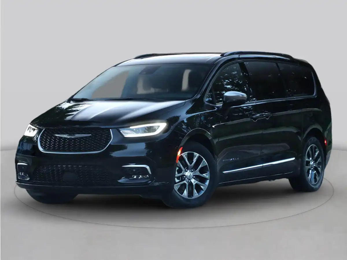 2025 Chrysler Pacifica Hybrid Select PHEV's photo
