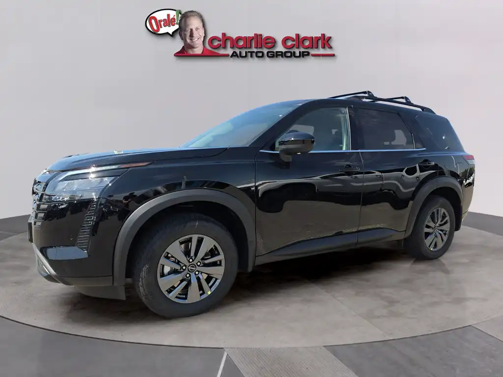 2026 Nissan Pathfinder SV 2WD's photo