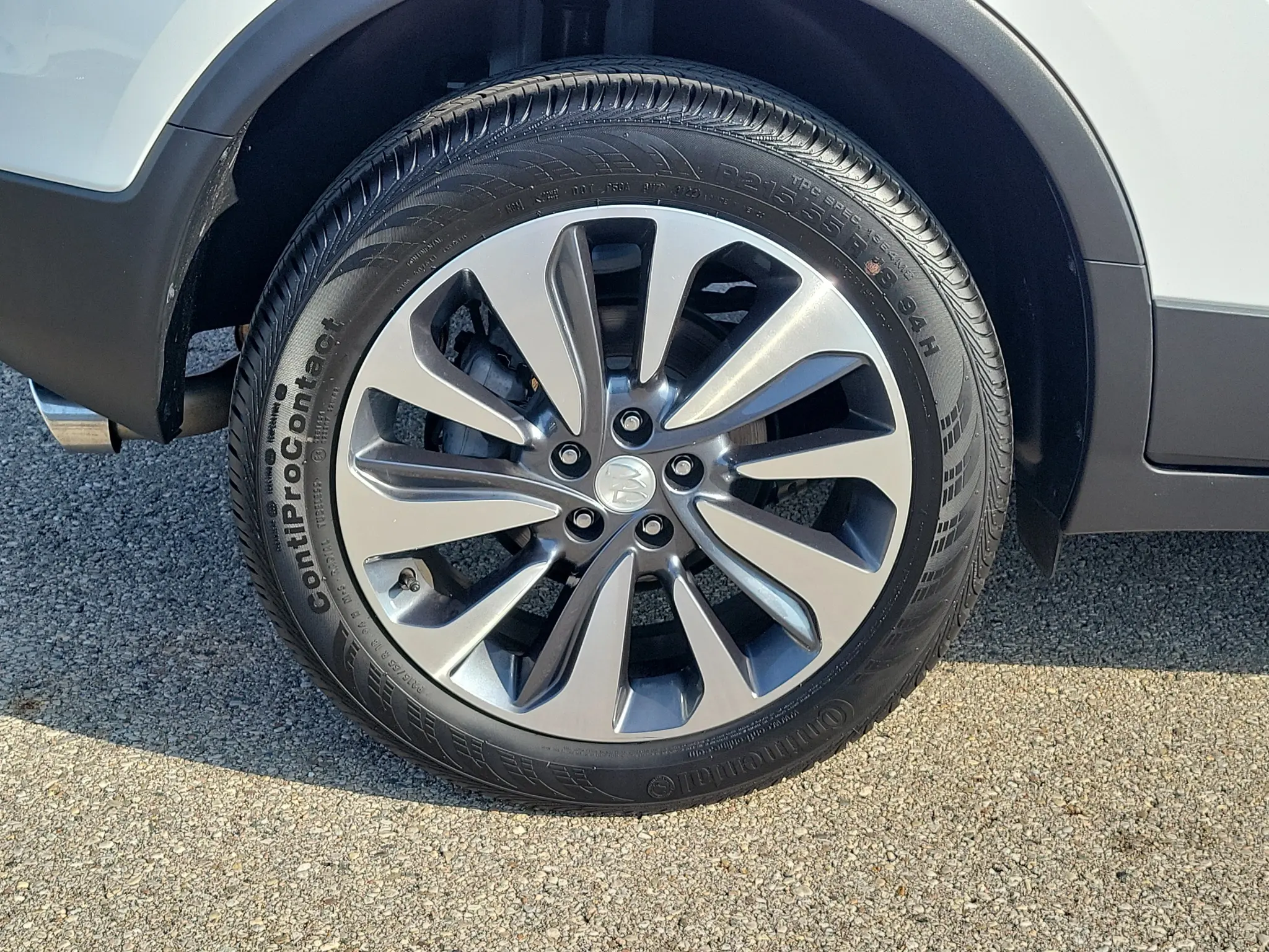 2022 Buick Encore Preferred photo 5