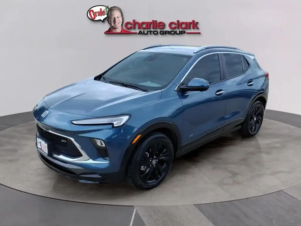2025 Buick Encore GX Sport Touring's photo