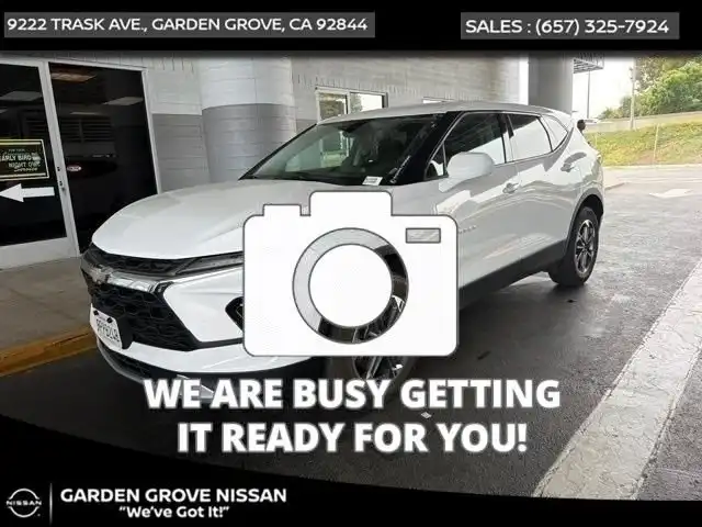 2025 Chevrolet Blazer 2.0T 2LT AWD's photo