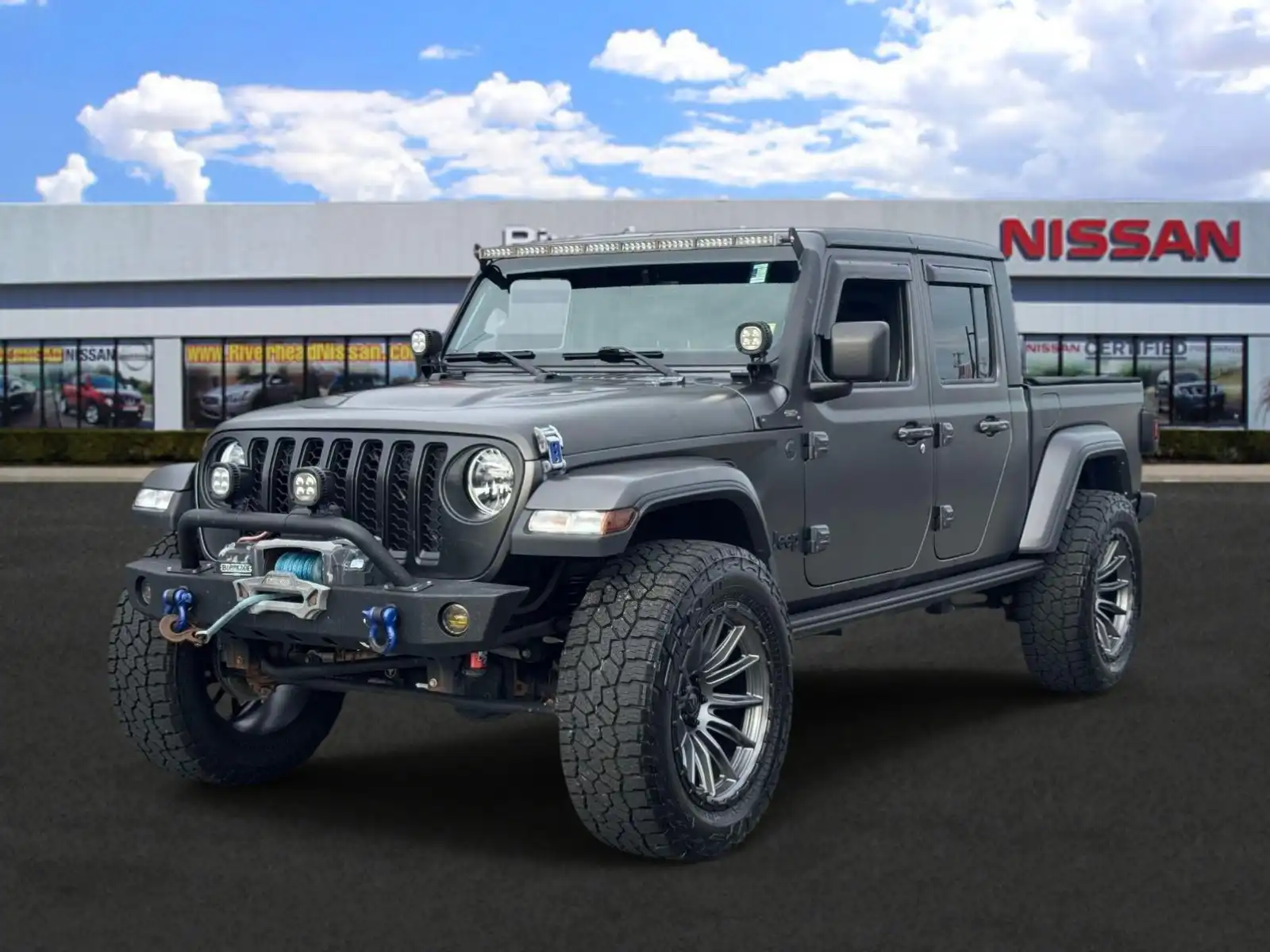 2022 Jeep Gladiator Sport S's photo