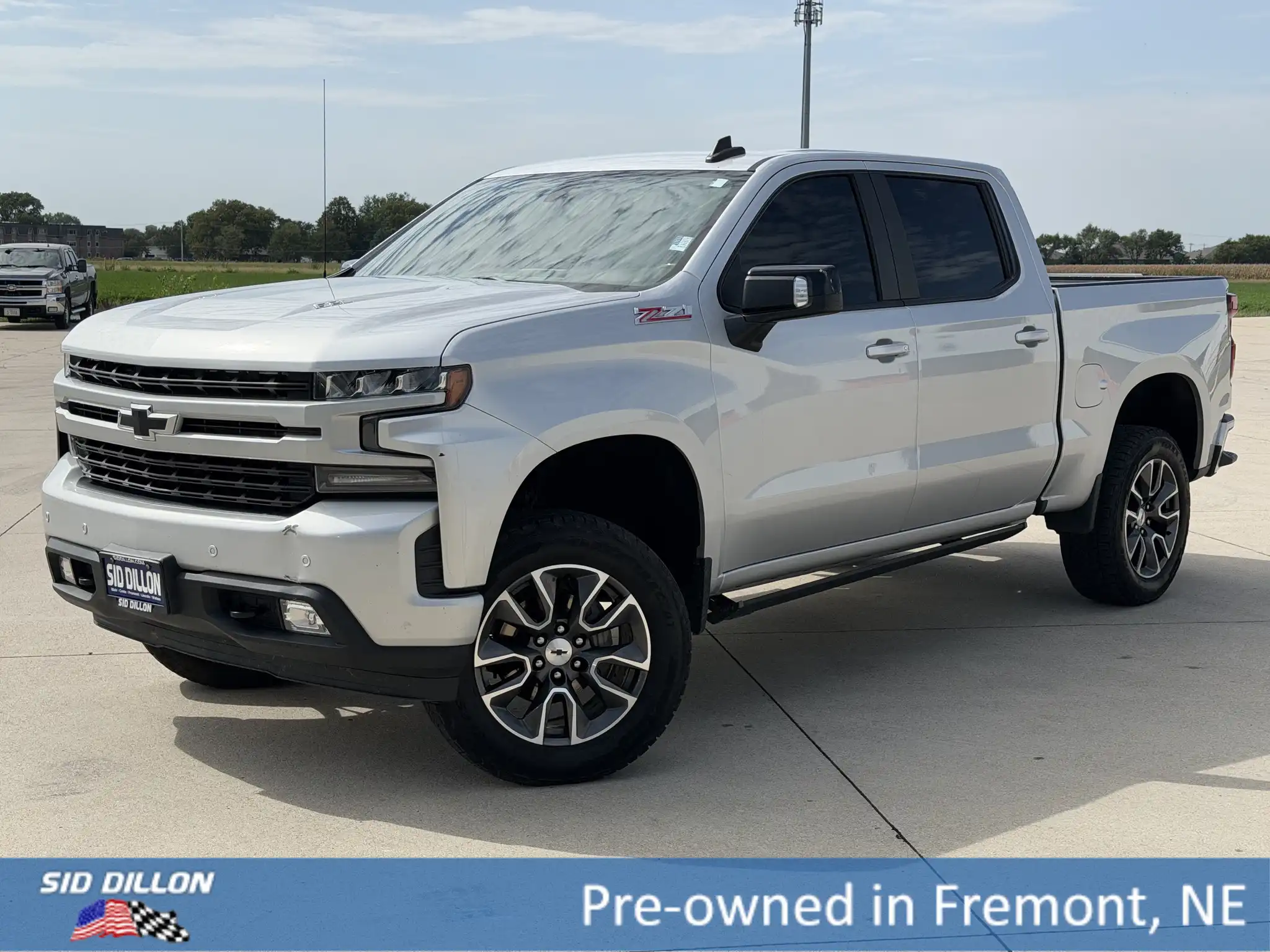 2020 Chevrolet Silverado 1500 RST 4WD Crew Cab Short Box's photo