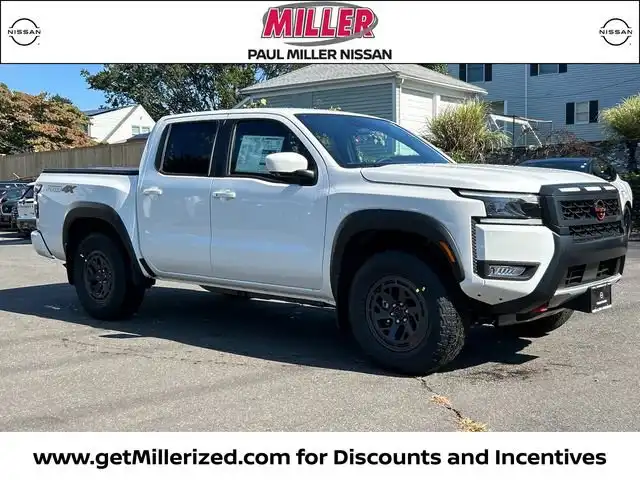2026 Nissan Frontier PRO-4X Crew Cab 4WD's photo