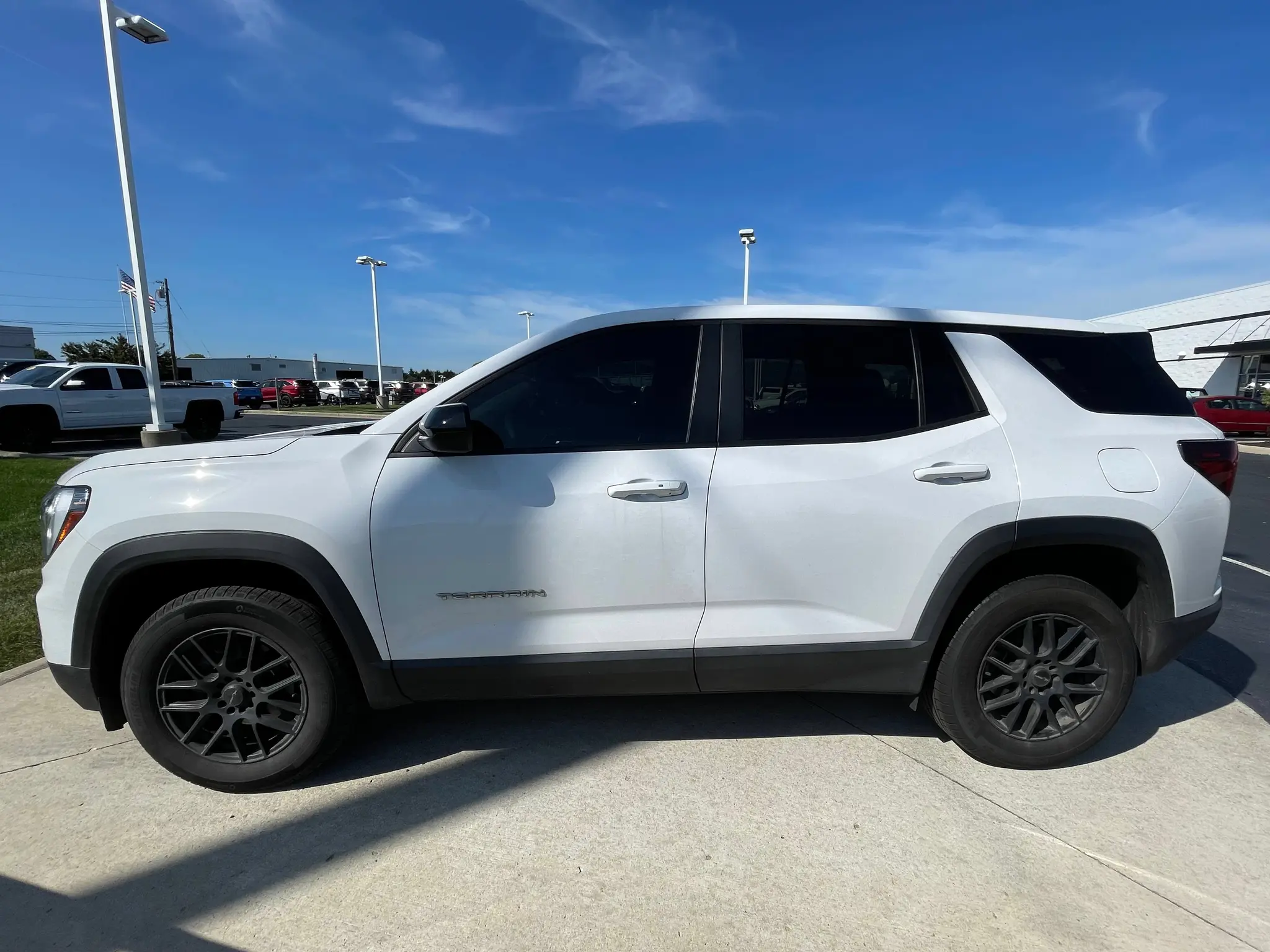 2026 GMC Terrain Elevation AWD photo 4