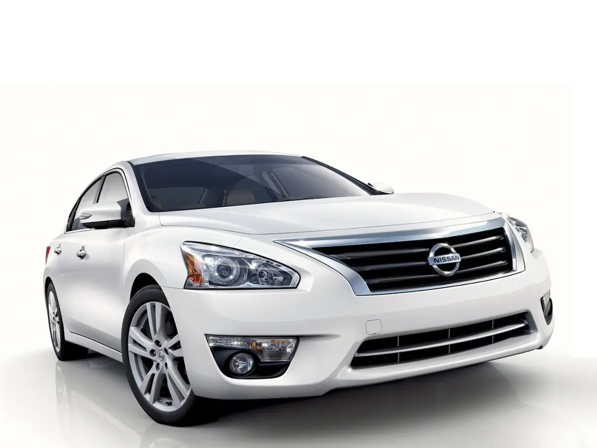 2015 Nissan Altima 2.5 S's photo