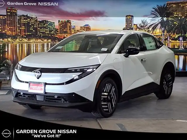 2026 Nissan Leaf SV Plus's photo