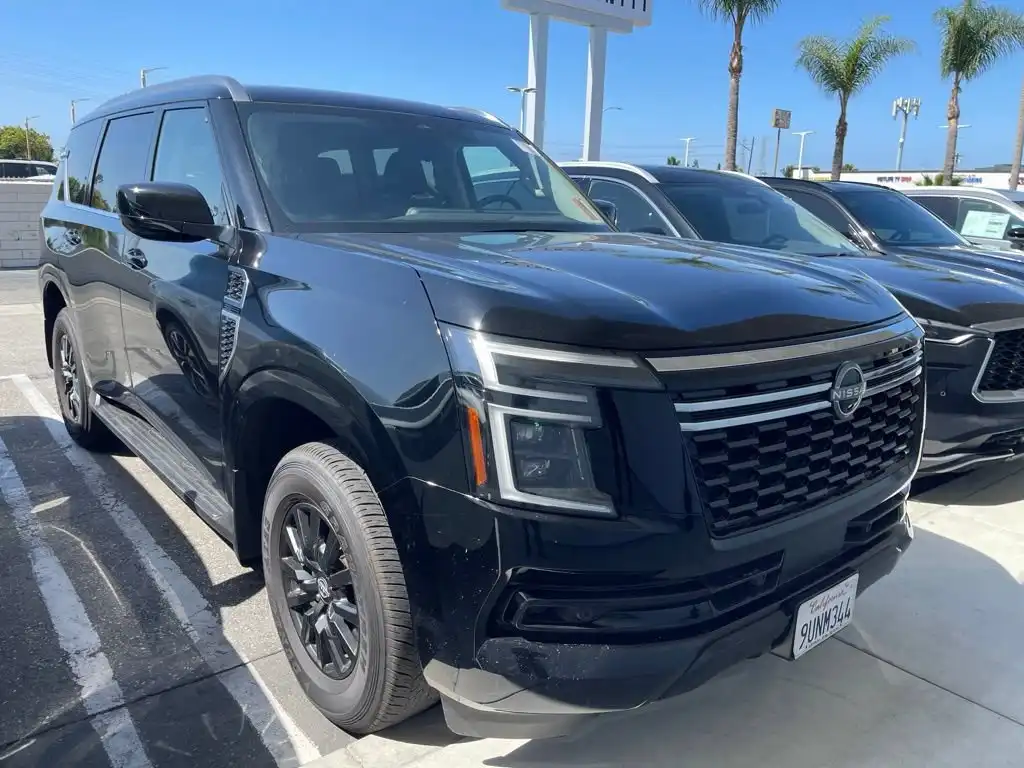 2025 Nissan Armada SV 4X4's photo