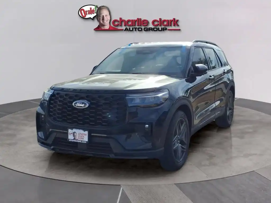2025 Ford Explorer ST-LINE RWD (PL535)'s photo