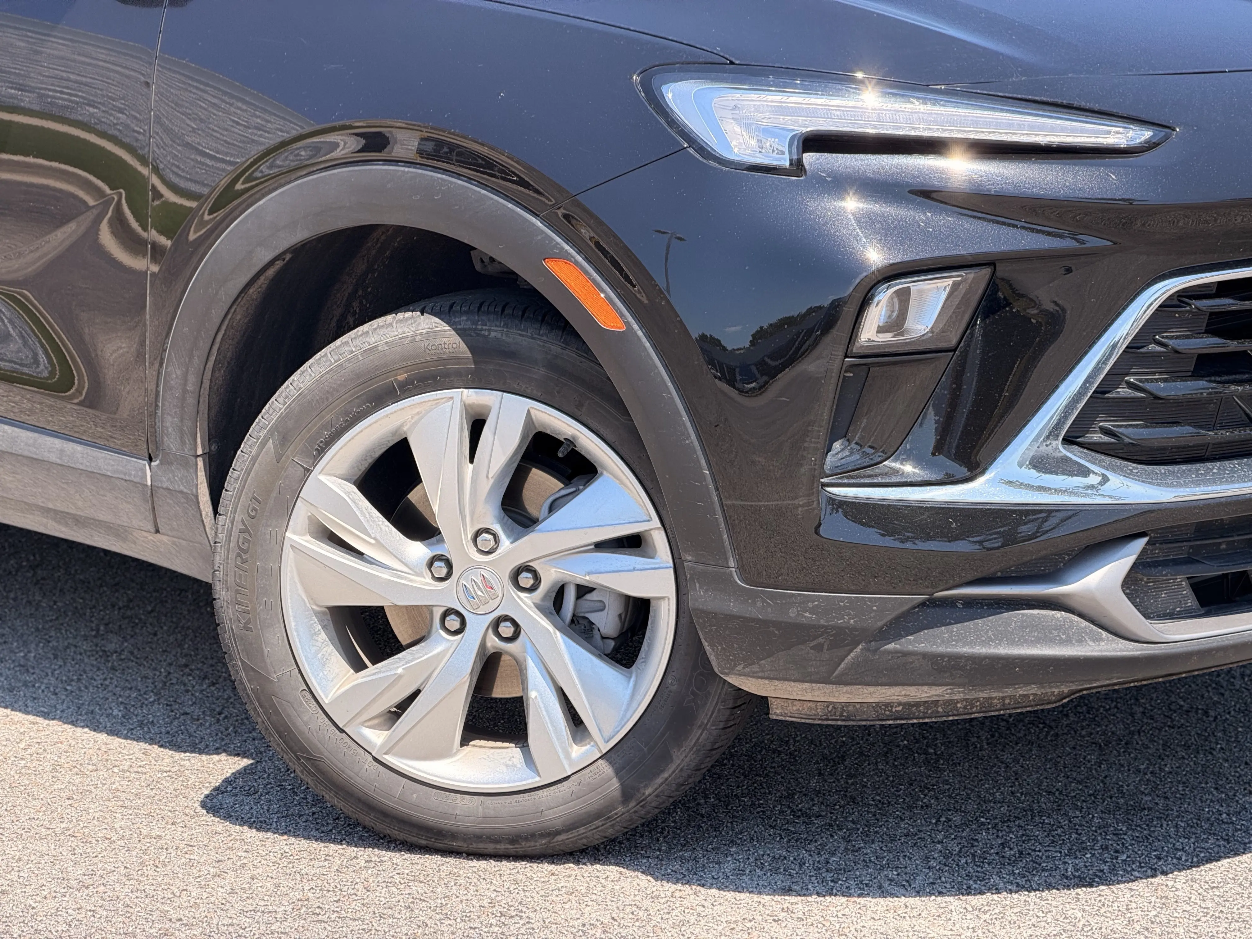 2025 Buick Encore GX Preferred AWD photo 3