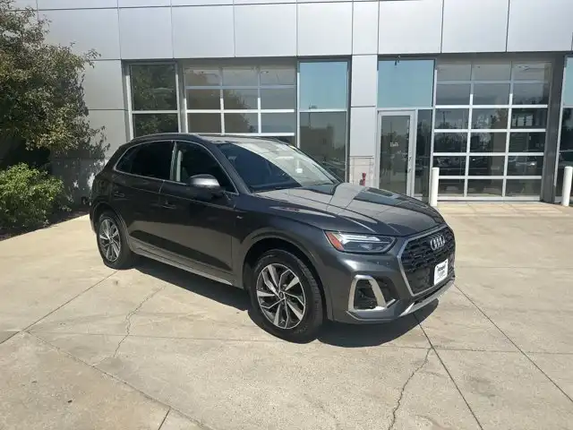 2024 Audi Q5 45 Premium Plus's photo