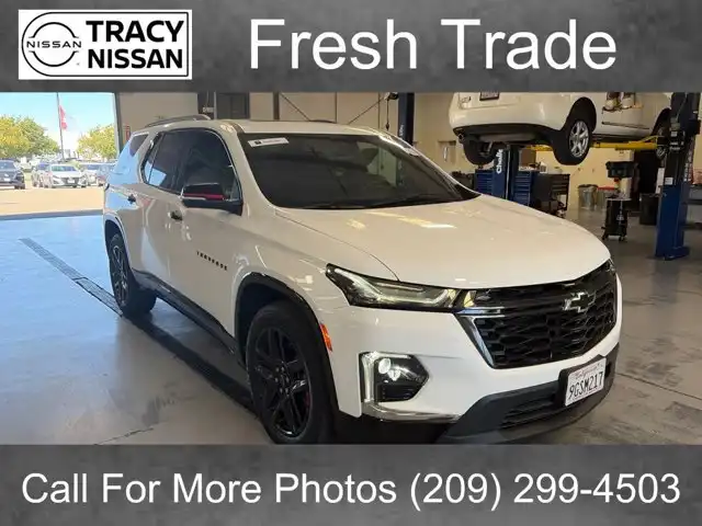 2023 Chevrolet Traverse AWD Premier's photo