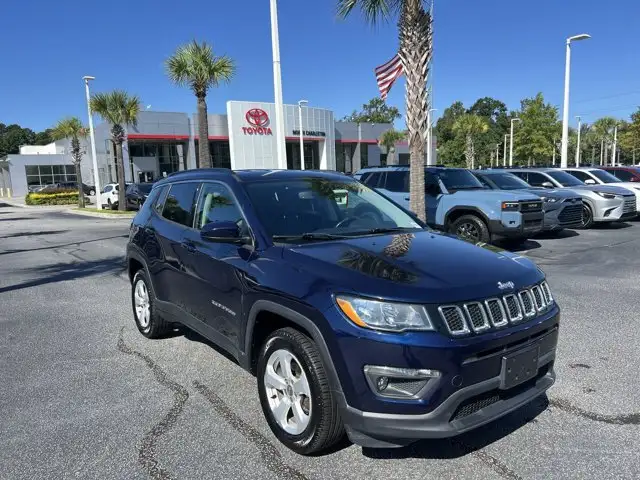 2020 Jeep Compass Latitude 4WD's photo