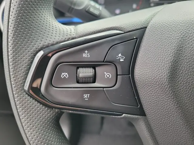 2026 Chevrolet Trax LS photo 5