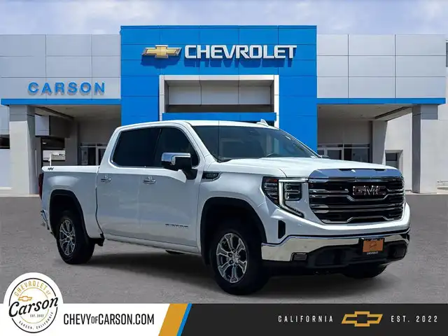 2025 GMC Sierra 4WD Crew Cab Short Box SLT's photo