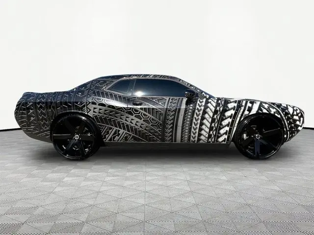2023 Dodge Challenger R/T photo 5