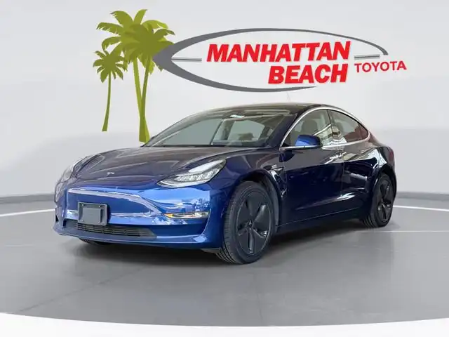 2020 Tesla Model 3 Standard Range Plus's photo