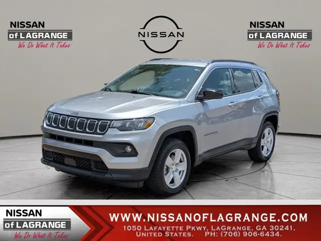 2022 Jeep Compass Latitude 4X4 photo 1