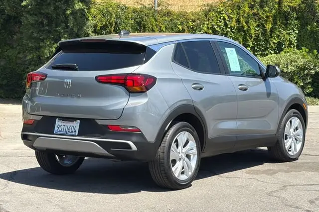 2025 Buick Encore GX Preferred photo 4