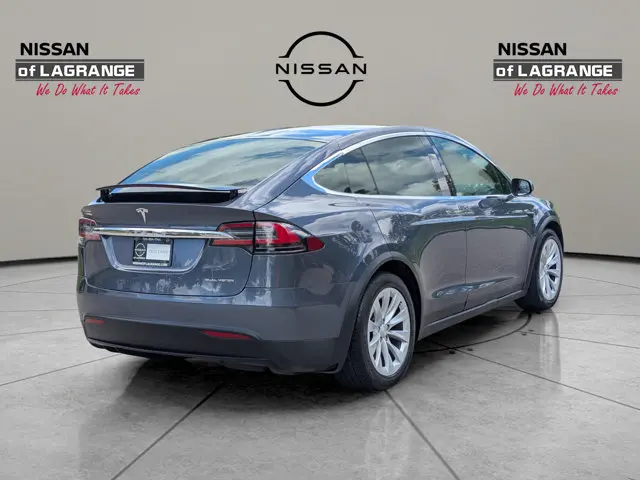2020 Tesla Model X Long Range photo 5