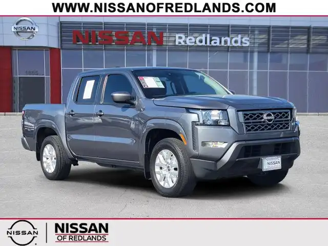 2022 Nissan Frontier SV Crew Cab 4X2 SWB's photo